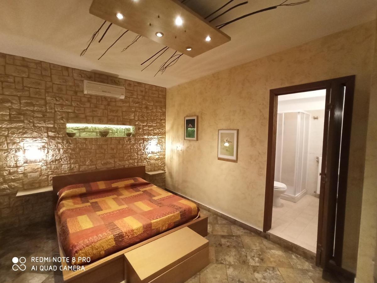 B&B Triskeles Джардини-Наксос Экстерьер фото